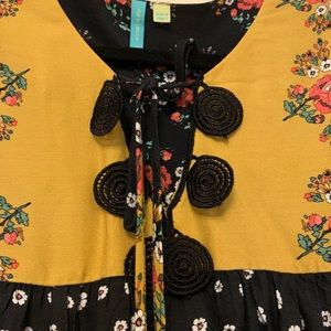 Anthropologie Tops - Anthropologie blouse Anthropologie Tops - Anthropologie blouse